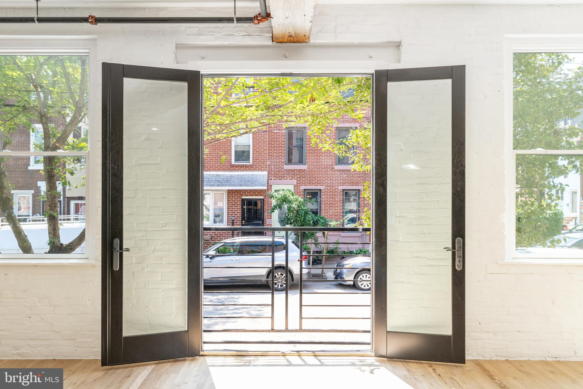 2218 Emerald Street Philadelphia, PA 19125 - Photo 11 of 66