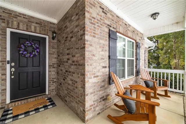 $417,500 | 8108 Middleland Drive, Browns Summit, NC 27214