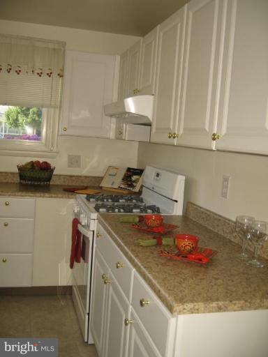 Kitchen #2