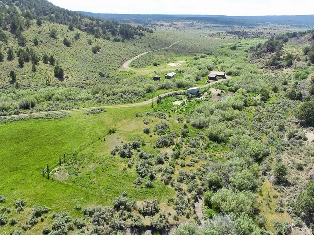$3,900,000 | Mud Flat Road