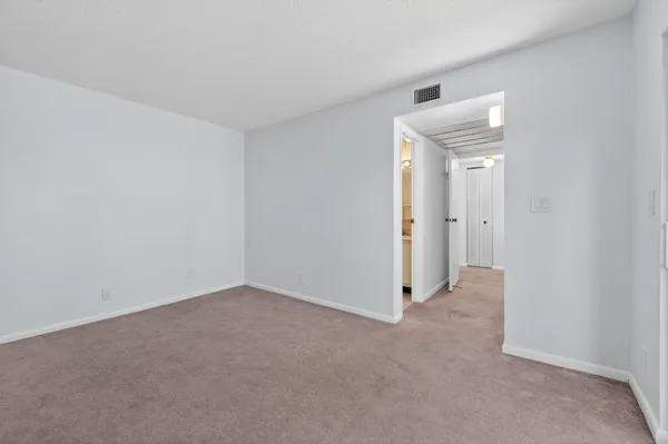 $339,500 | 9110 Southwest 22nd Court, Unit D4, Davie, FL 33324