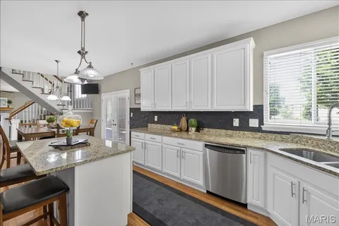$549,000 | 1 Bayport Court, O'Fallon, MO 63368