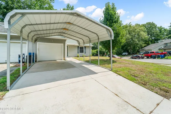 $1,395 | 1 South Onsville Place, Jacksonville, NC 28546