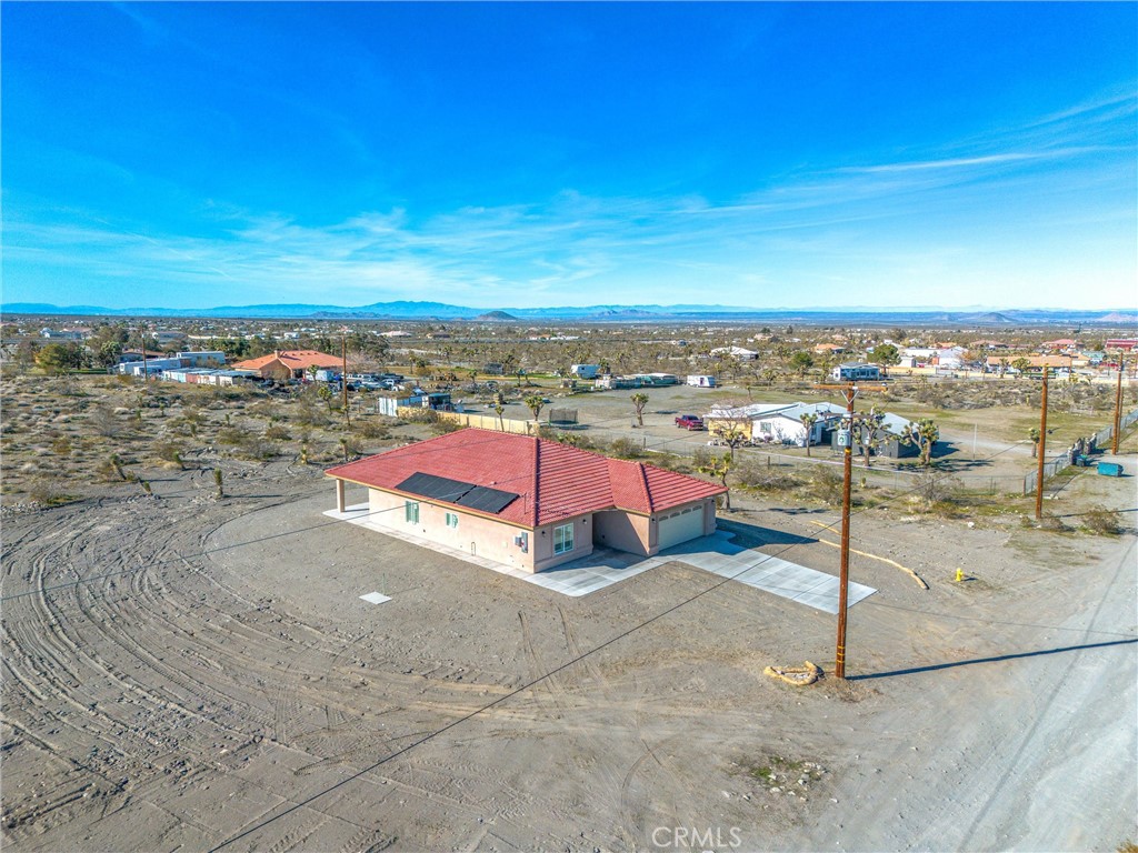 11788 Buckwheat Road Pinon Hills, CA 92371 - Photo 47 of 61 a view of a terrace with a city view