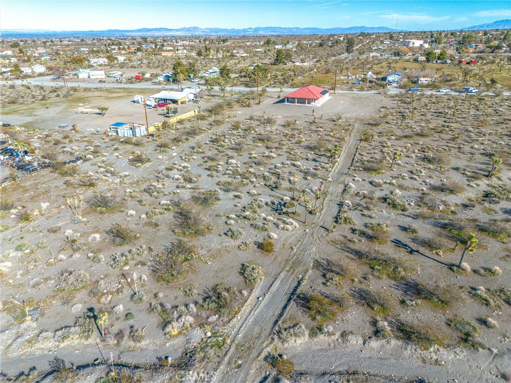 11788 Buckwheat Road Pinon Hills, CA 92371 - Photo 50 of 61 a view of lake view and mountain view