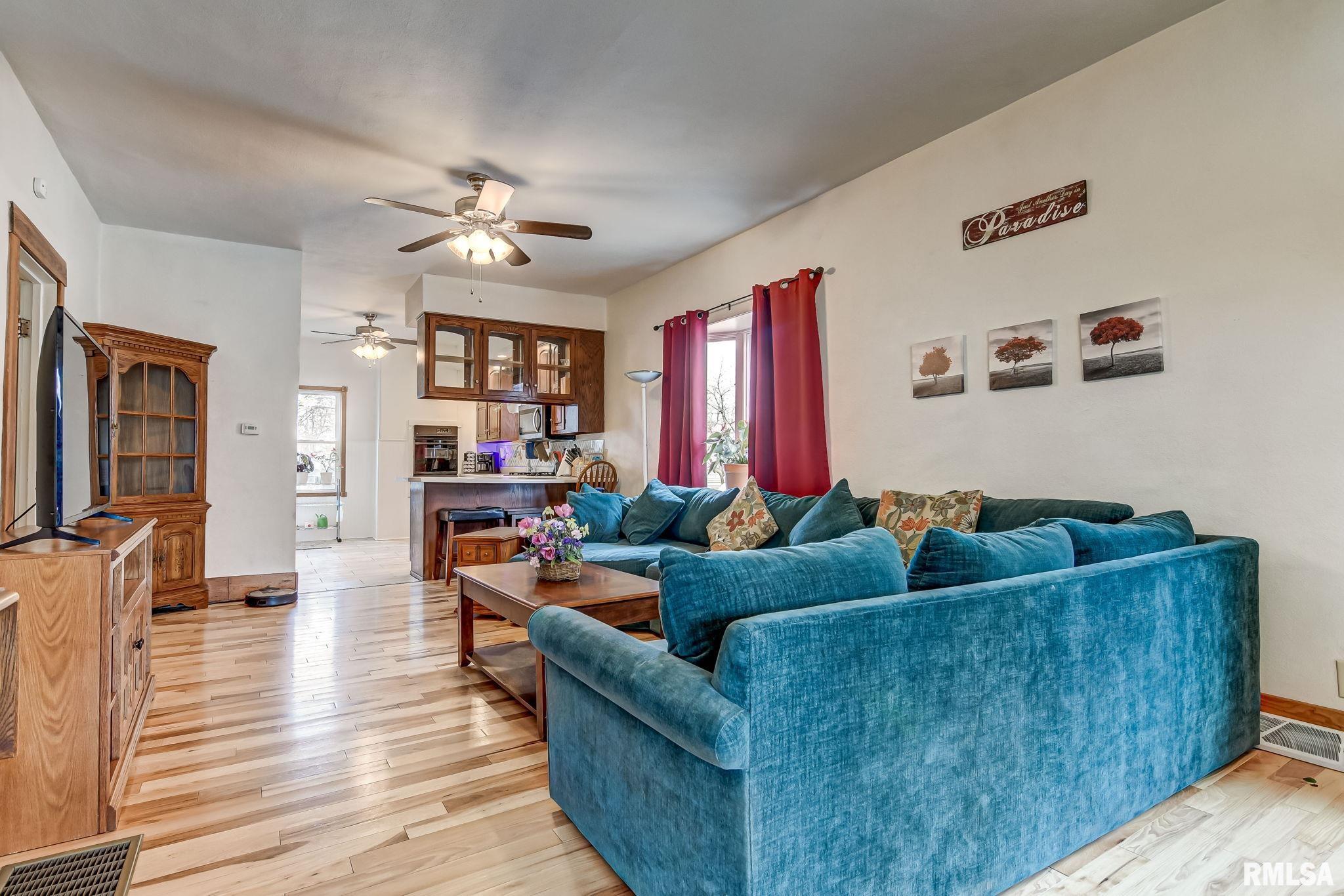 2015 North 17th Street Springfield, IL 62702 - Photo 6 of 29