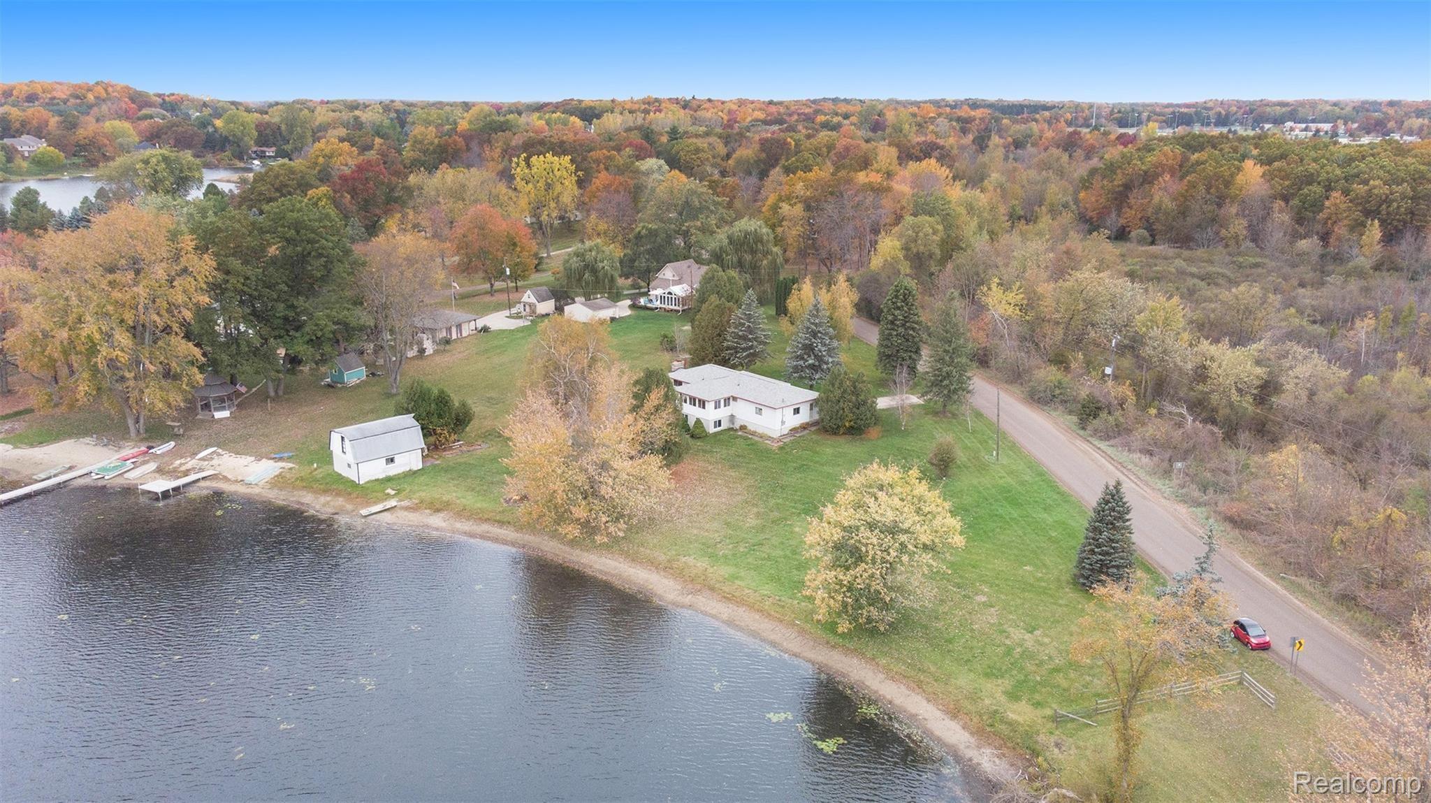 3201 West Drahner Road Oxford, MI 48371 - Photo 29 of 35 DJI_0285.jpg