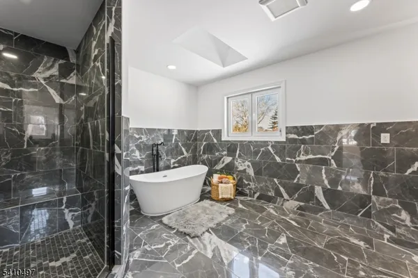 $1,399,000 | 1690 Hamburg Turnpike, Wayne, NJ 07470