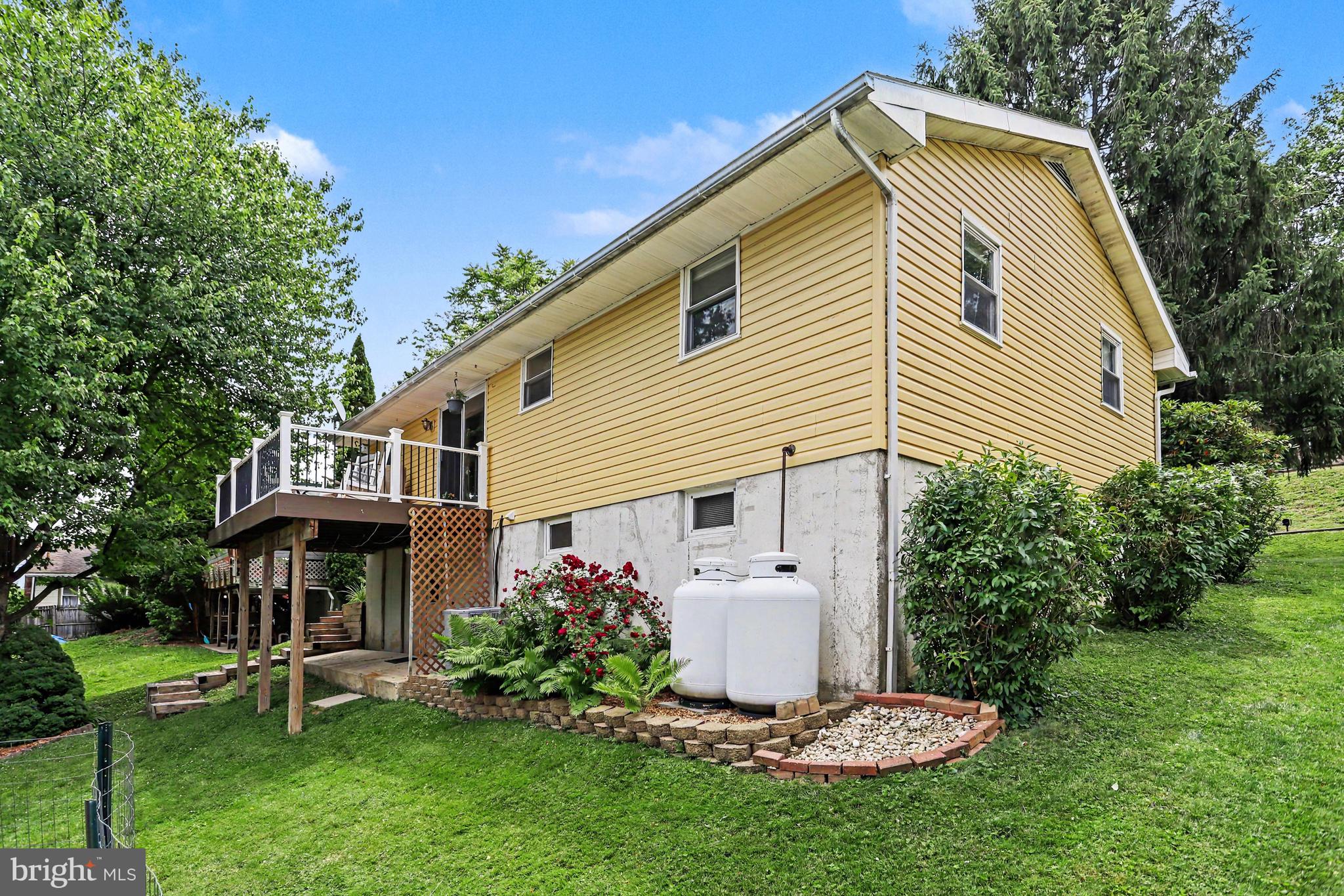 12 Bare Avenue Reading, PA 19607 - Photo 38 of 43