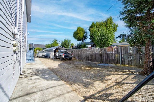 $980,000 | 1309 80th Avenue, Oakland, CA 94621
