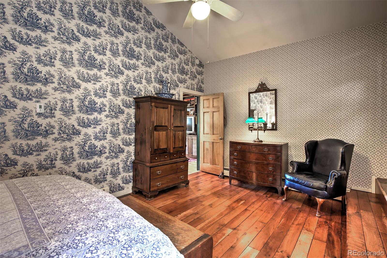 4759 Blue Spruce Road Evergreen, CO 80439 - Photo 18 of 35 Gallery Image 18