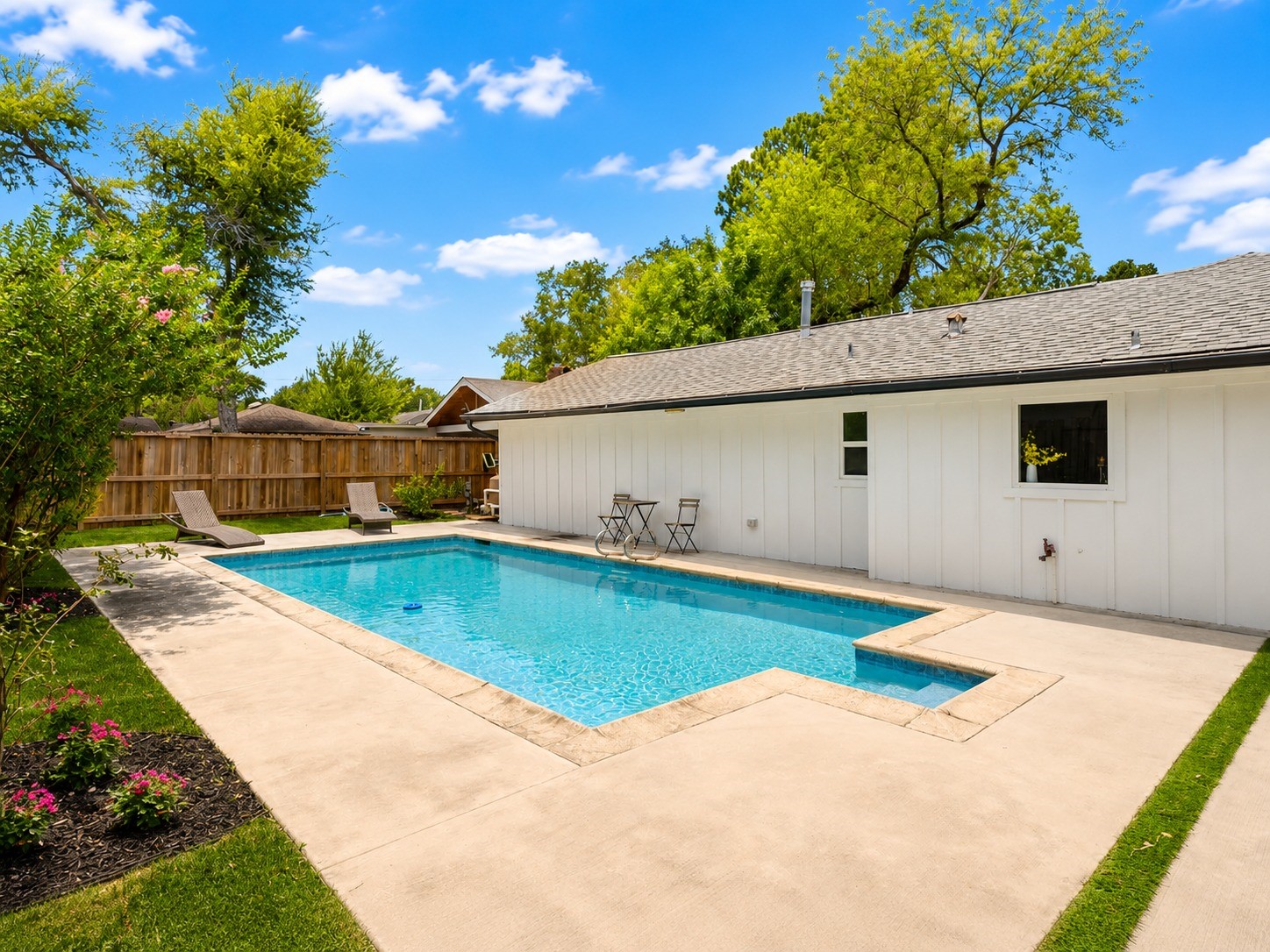 10611 Deerwood Road Houston, TX 77042 - Photo 30 of 35