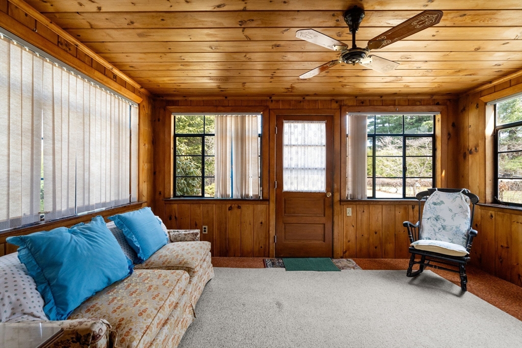 63 Donizetti Street Wellesley, MA 02482 - Photo 11 of 19