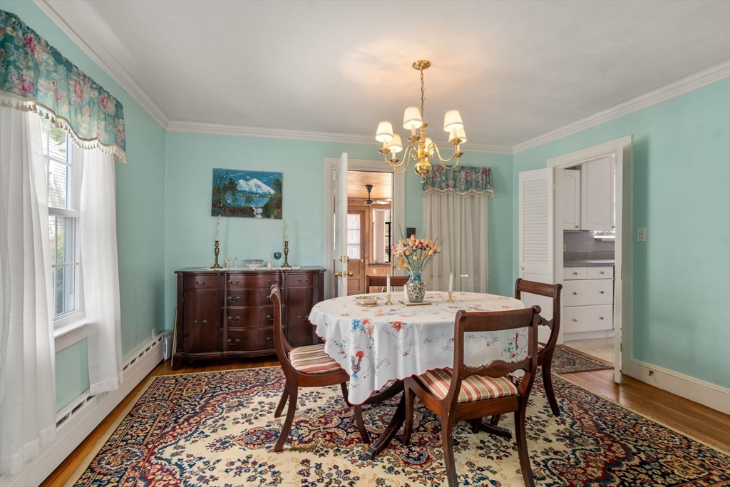 63 Donizetti Street Wellesley, MA 02482 - Photo 6 of 19