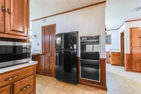 $300,000 | 5017 Highway 13, Crowley, LA 70526