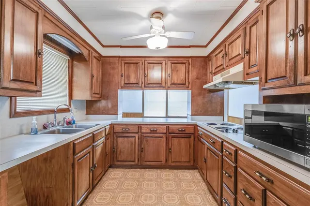 $300,000 | 5017 Highway 13, Crowley, LA 70526