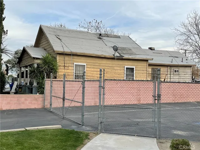 $3,200,000 | 860 South Waterman Avenue, San Bernardino, CA 92408