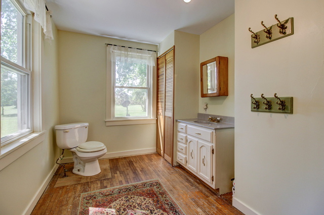 3254 East 5th Road LaSalle, IL 61301 - Photo 32 of 38