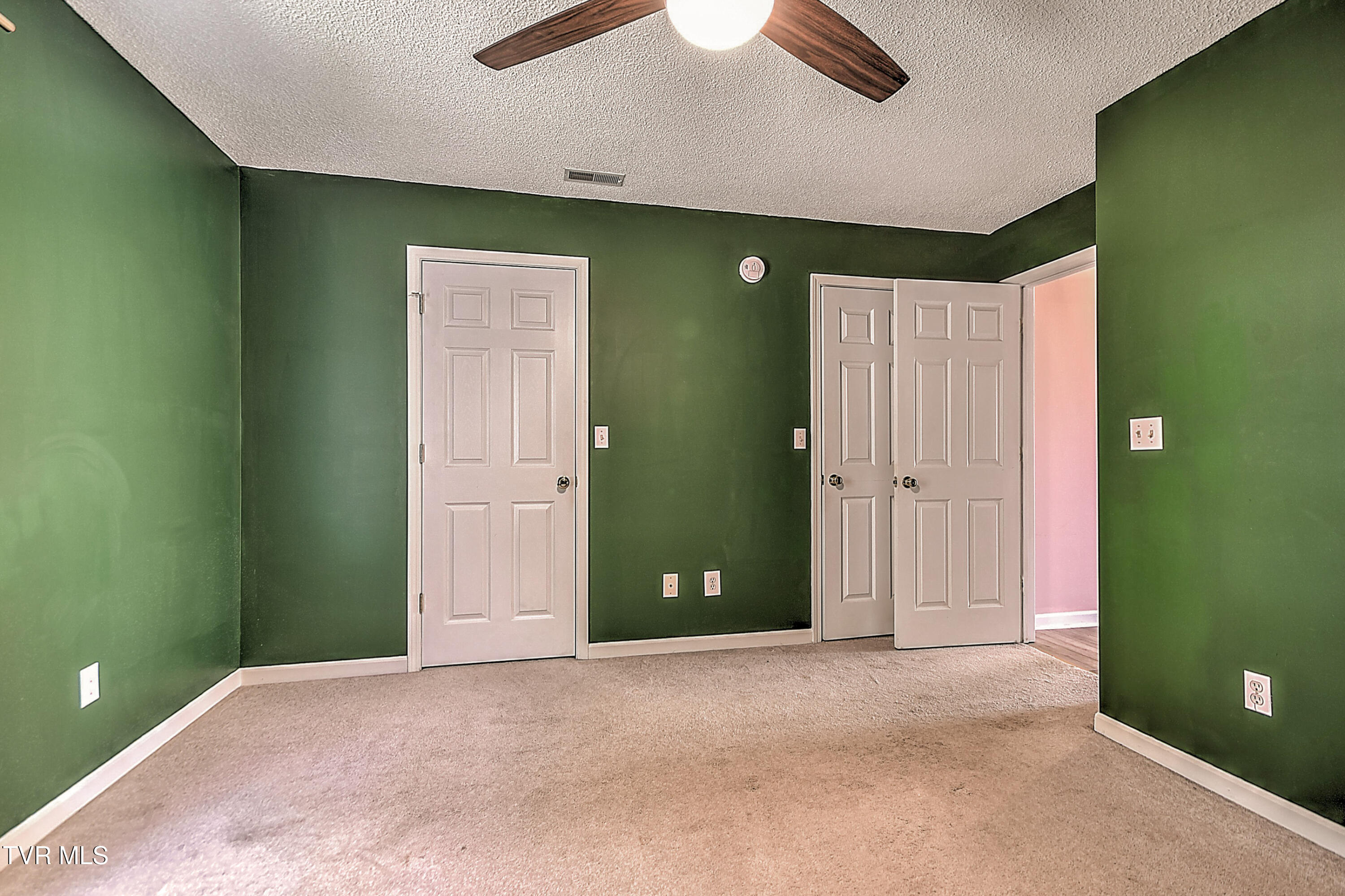 112 Winners Circle, Unit F2 Bristol, TN 37620 - Photo 16 of 32 112 Winners Circle CP-18