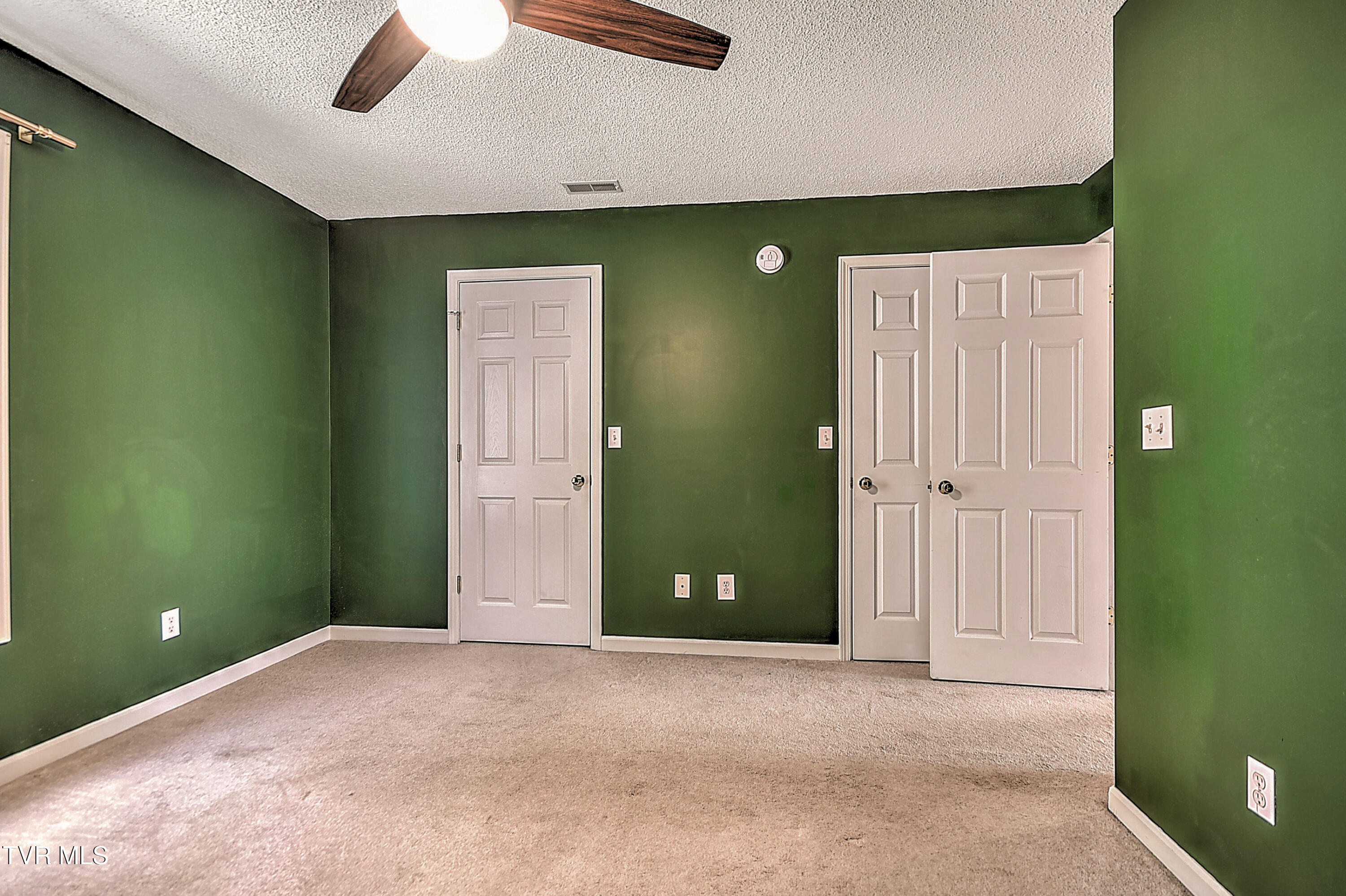 112 Winners Circle, Unit F2 Bristol, TN 37620 - Photo 17 of 32 112 Winners Circle CP-19