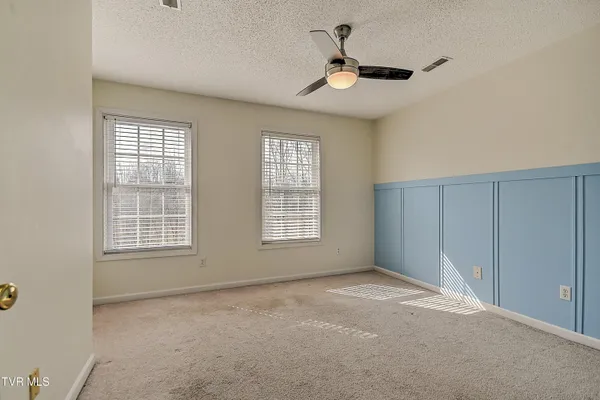 $189,900 | 112 Winners Circle, Unit F2, Bristol, TN 37620