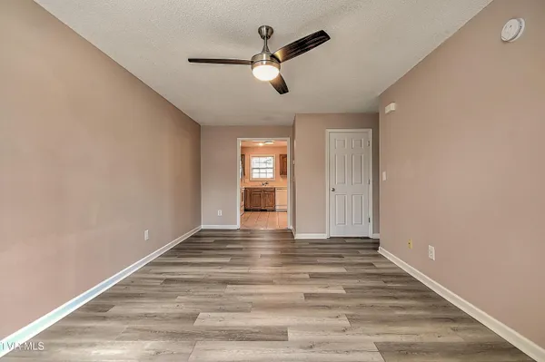 $189,900 | 112 Winners Circle, Unit F2, Bristol, TN 37620