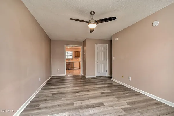 $189,900 | 112 Winners Circle, Unit F2, Bristol, TN 37620