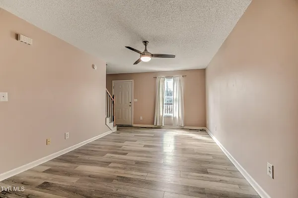 $189,900 | 112 Winners Circle, Unit F2, Bristol, TN 37620