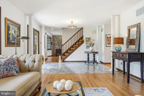 $1,999,900 | 3712 Gateshead Drive, Annapolis, MD 21403