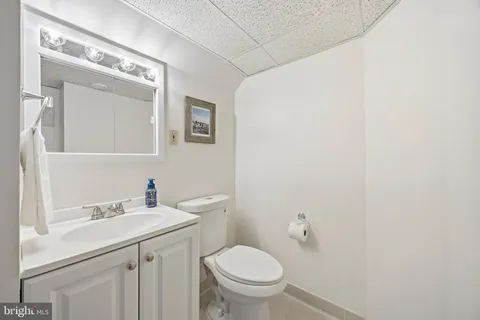$1,999,900 | 3712 Gateshead Drive, Annapolis, MD 21403