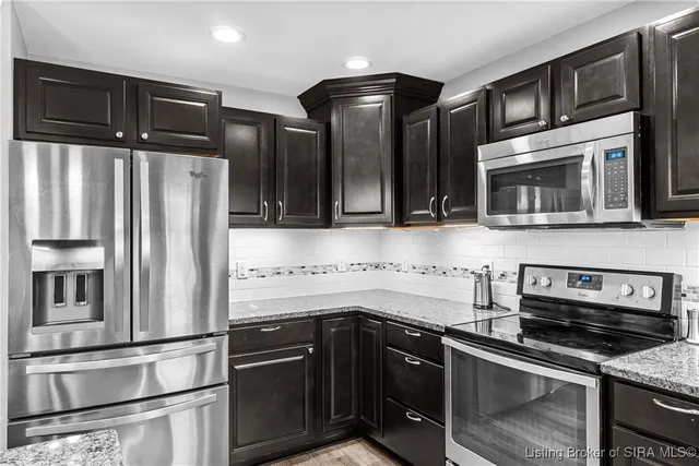 $425,000 | 8314 Balmer Lane, Charlestown, IN 47111