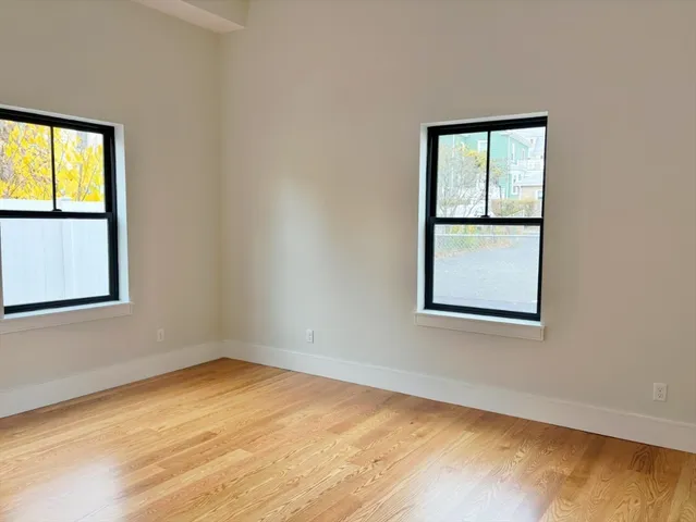 $895,000 | 421 High Street, Unit 101, Medford, MA 02155