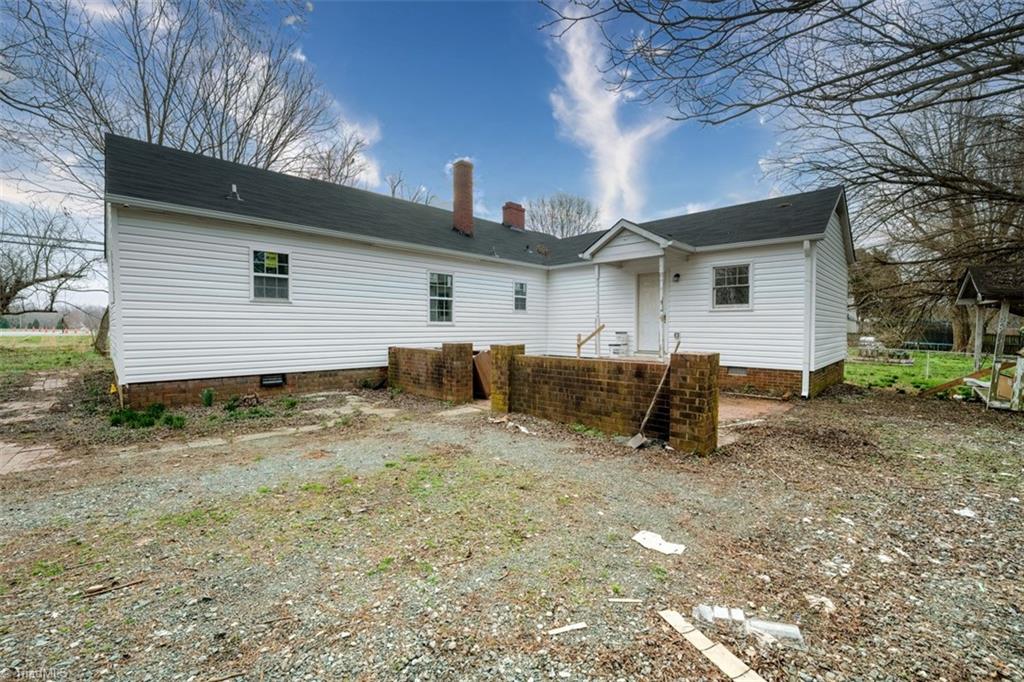 514 Roxboro Road Haw River, NC 27258 - Photo 7 of 26 Gallery Image 7