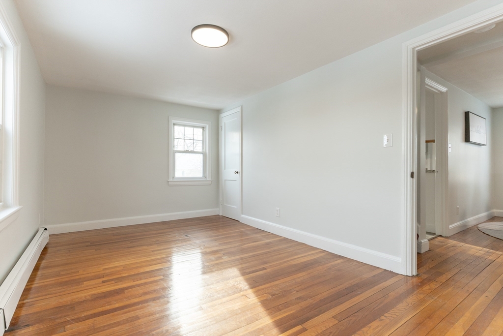 8 Hillview Terrace Westwood, MA 02090 - Photo 24 of 40