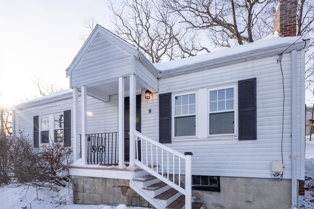 8 Hillview Terrace Westwood, MA 02090 - Photo 3 of 40