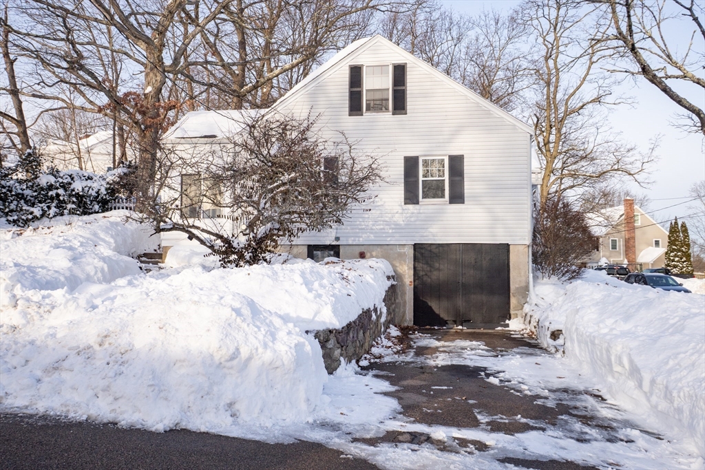 8 Hillview Terrace Westwood, MA 02090 - Photo 5 of 40