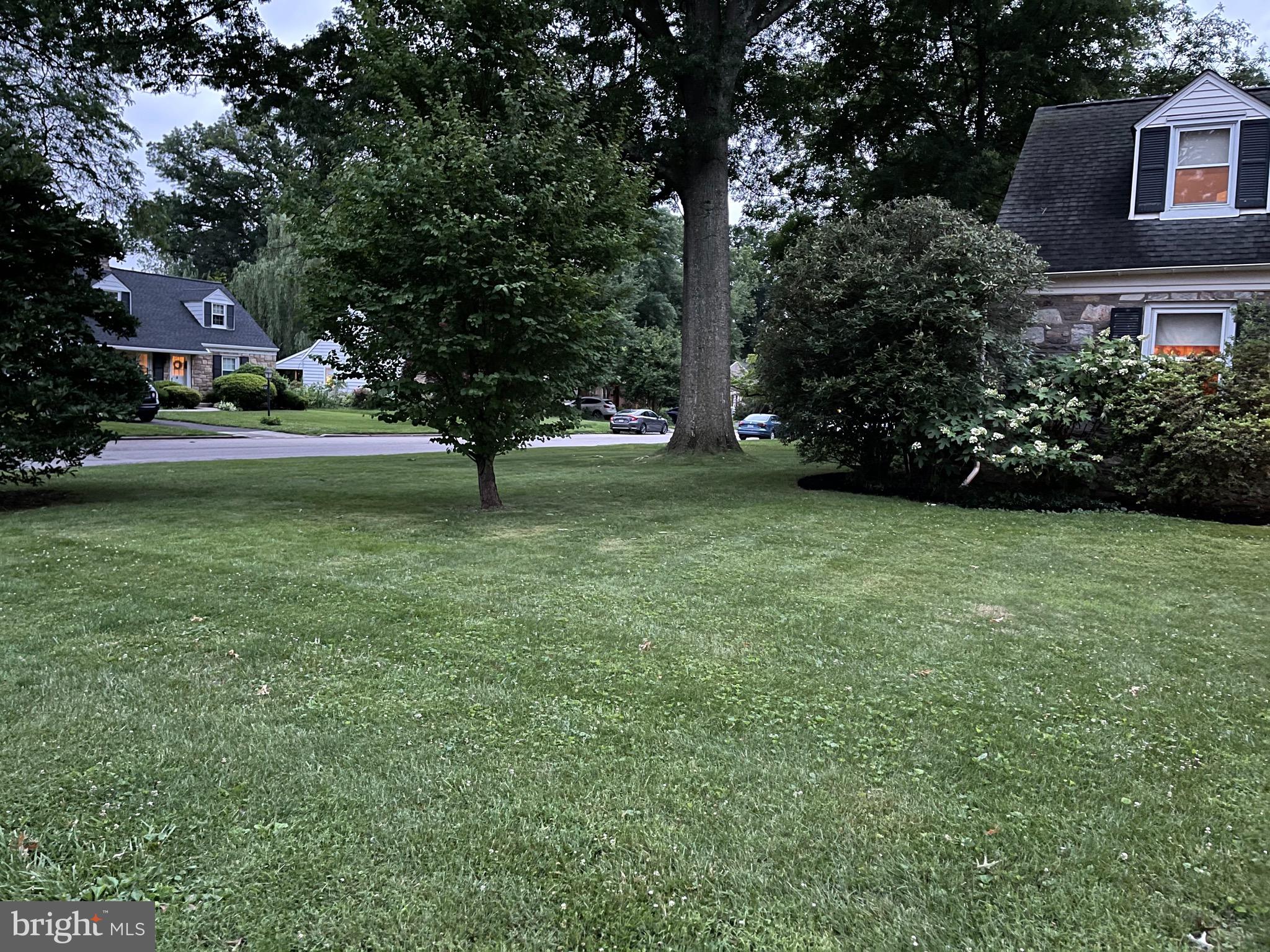 501 Burton Road Oreland, PA 19075 - Photo 23 of 32 front