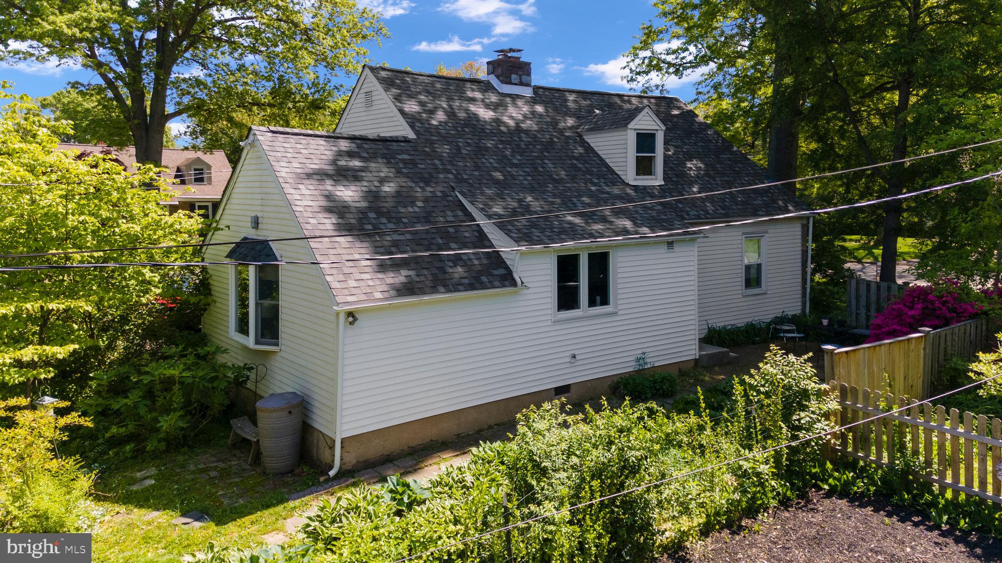 501 Burton Road Oreland, PA 19075 - Photo 4 of 32 back of house