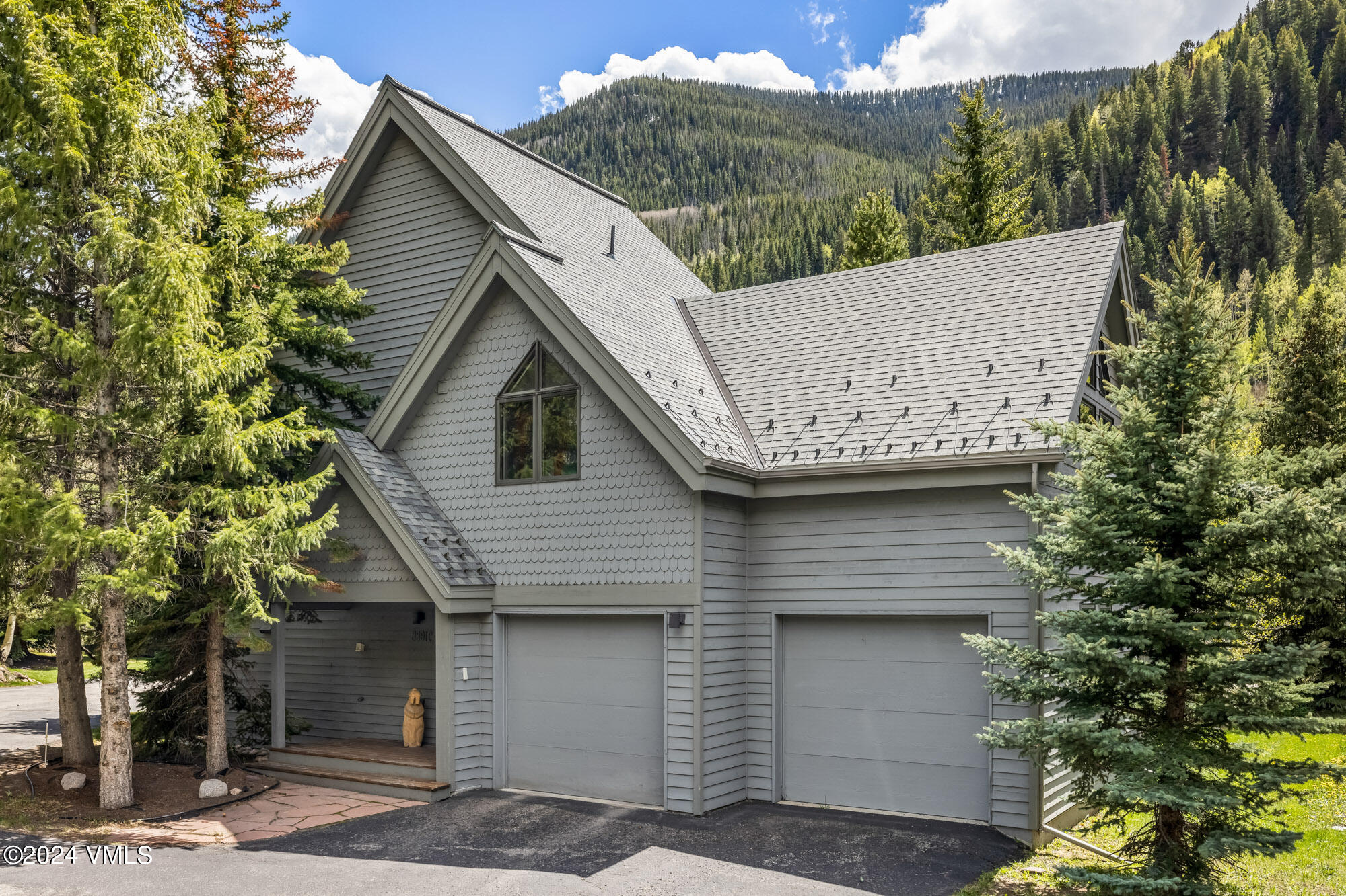 3891 Big Horn Road, Unit C Vail, CO 81657 - Photo 39 of 53 a view of a house with a window