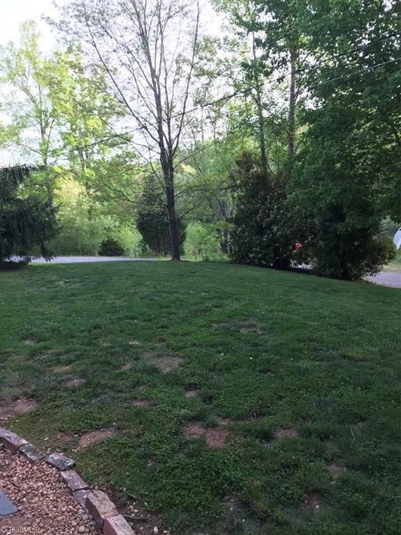 342 Bells View Lane Purlear, NC 28665 - Photo 8 of 32 Gallery Image 8