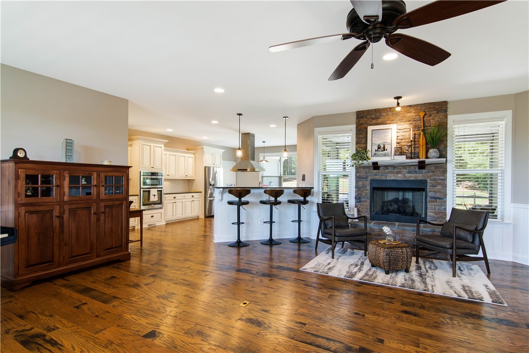 348 Stardust Lane Seneca, SC 29672 - Photo 9 of 40 Gallery Image 9
