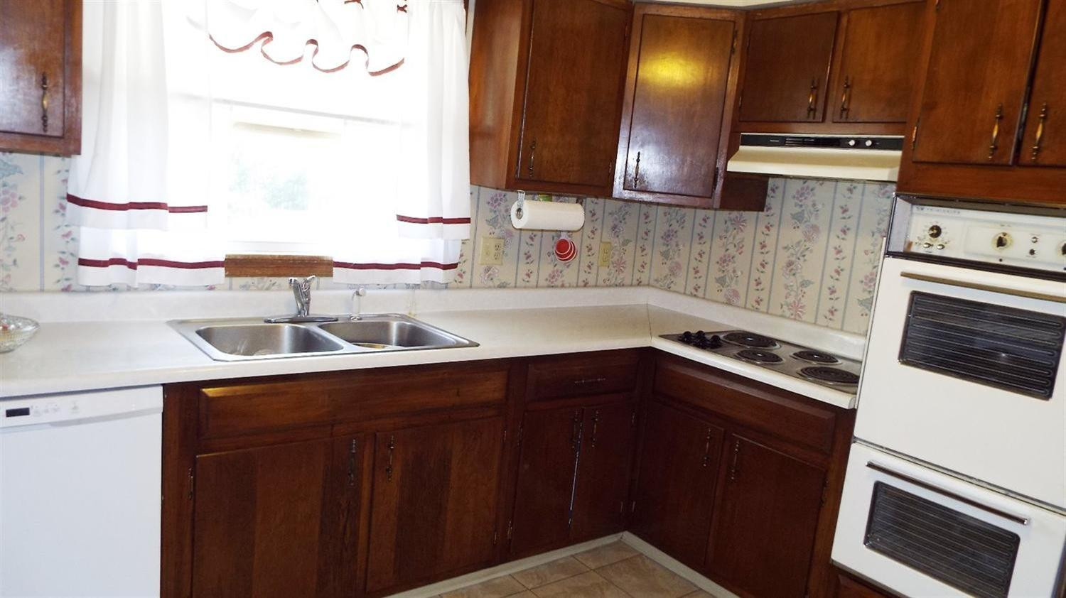 1423 Walton Nicholson Road Walton, KY 41094 - Photo 11 of 29 Gallery Image 11