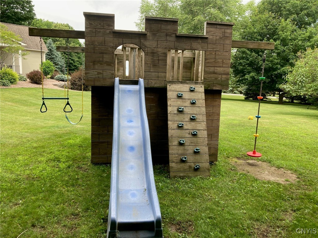 21277 Fox Ridge Road Watertown Town, NY 13601 - Photo 38 of 50