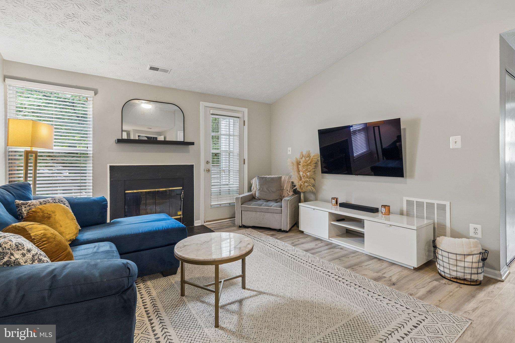 3933 Greencastle Road, Unit 307 Burtonsville, MD 20866 - Photo 2 of 18