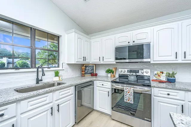 $320,000 | 8248 Timberidge Court, North Charleston, SC 29420