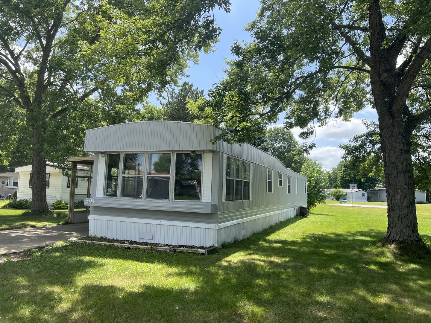 501 Greenview Road Belvidere, IL 61008 - Photo 5 of 26 Gallery Image 5