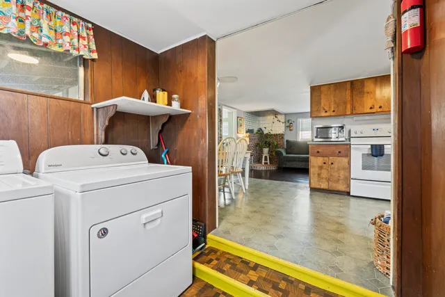 $600,000 | 5 Carll Avenue, Old Orchard Beach, ME 04064