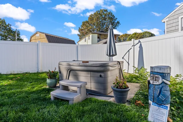 $600,000 | 5 Carll Avenue, Old Orchard Beach, ME 04064