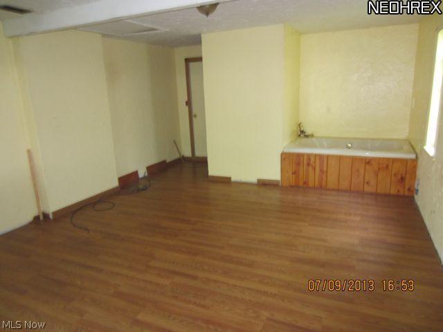 4794 Wake Robin Road Mentor, OH 44060 - Photo 10 of 11 Gallery Image 10