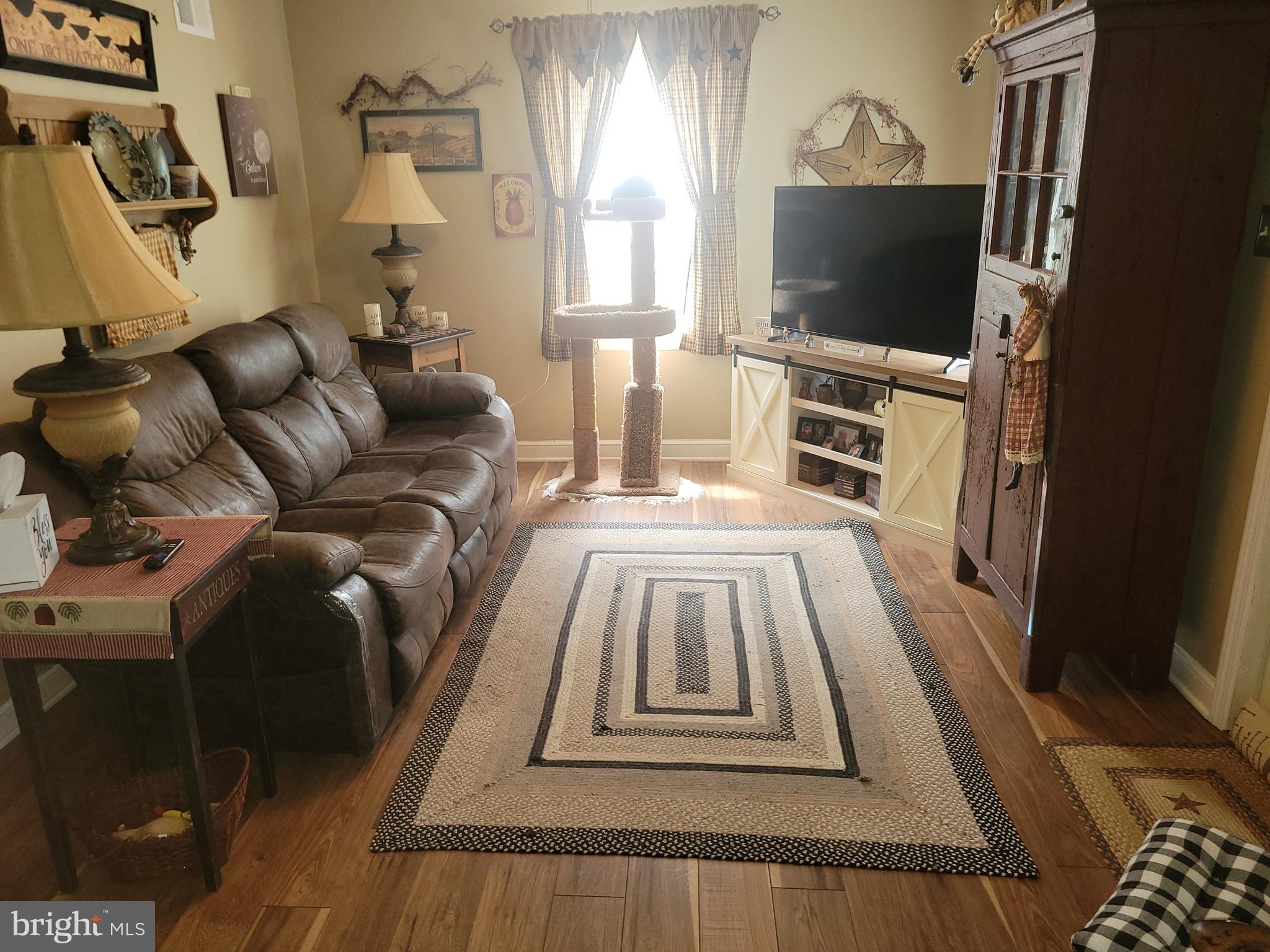 60 West Hanover Street Spring Grove, PA 17362 - Photo 11 of 16